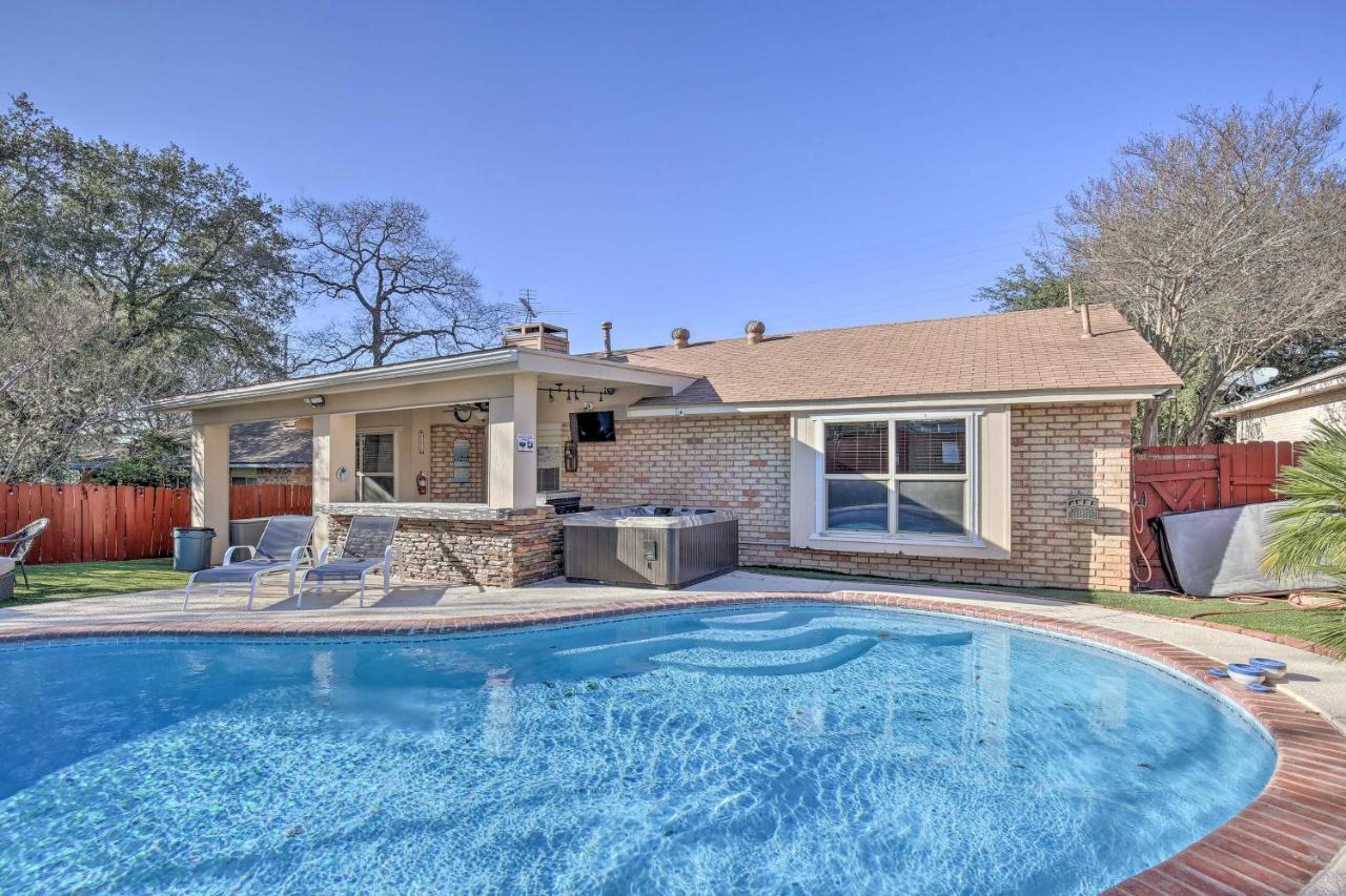 Вилла San Antonio Oasis With Hot Tub, Pool And Outdoor Bar! Экстерьер фото